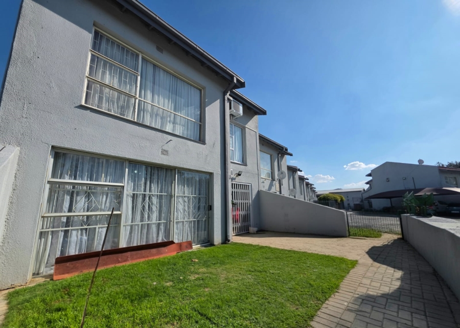 3 Bedroom Property for Sale in St Helena Free State